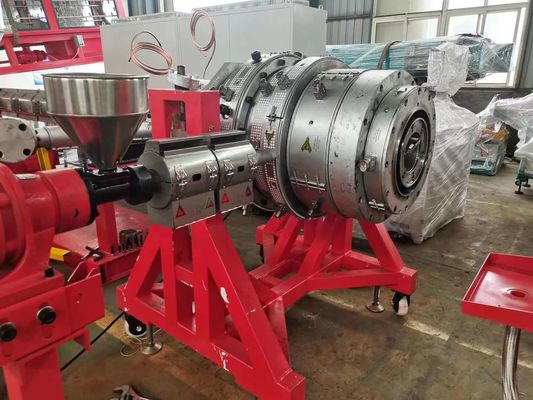 200-500mm তিন স্তর PE কঠিন পাইপ প্লাস্টিক পাইপ উত্পাদন লাইন