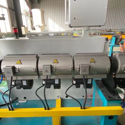 16-32 মিমি 91KW প্লাস্টিক পিভিসি কন্ডুইট পাইপ উত্পাদন লাইন মেকিং মেশিন