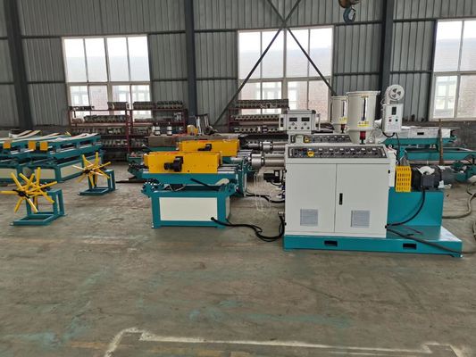 16-32mm PP PE একক প্রাচীর ঢেউতোলা পাইপ এক্সট্রুশন লাইন একক স্ক্রু