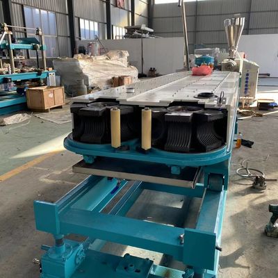 16-63mm HDPE PE PVC একক ওয়াল ঢেউতোলা পাইপ এক্সট্রুশন লাইন মেকিং মেশিন